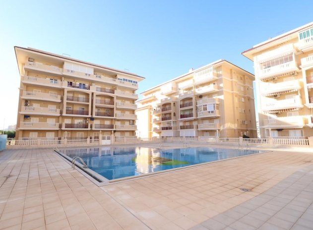 Revente - Appartement - Torrevieja - La Mata