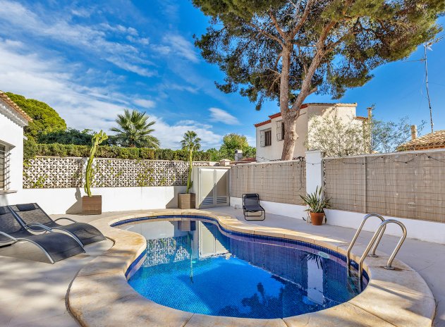 Resale - Villa - Orihuela Costa