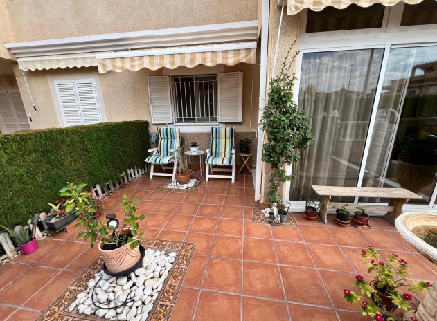 Resale - Bungalow - Orihuela Costa - Punta Prima