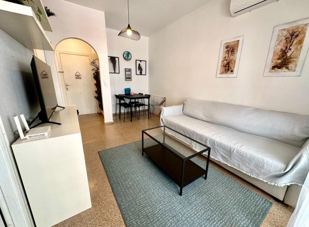 Herverkoop - Appartement / flat - Guardamar del Segura - Pueblo