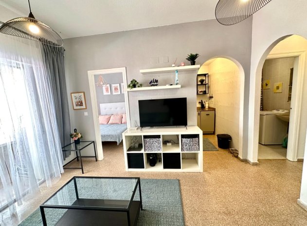 Herverkoop - Appartement / flat - Guardamar del Segura - Pueblo