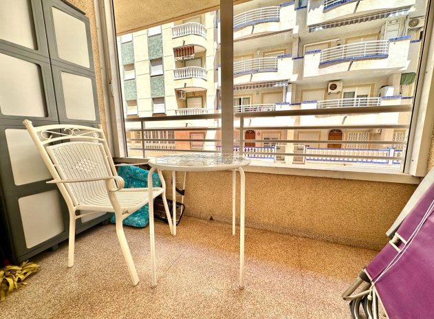 Herverkoop - Appartement / flat - Guardamar del Segura - Pueblo