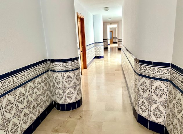 Herverkoop - Appartement / flat - Guardamar del Segura - Pueblo