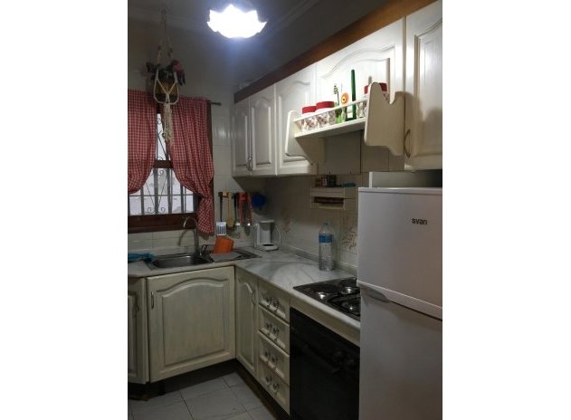 Resale - Apartment / flat - Torrevieja - Los Frutales