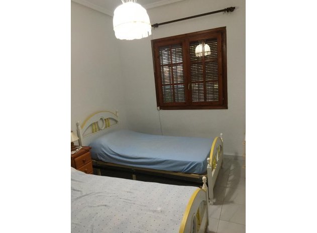 Reventa - Apartamento / piso - Torrevieja - Los Frutales