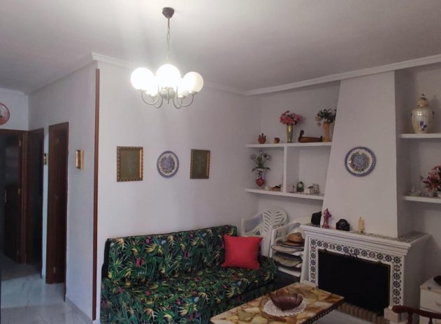 Resale - Apartment / flat - Torrevieja - Los Frutales