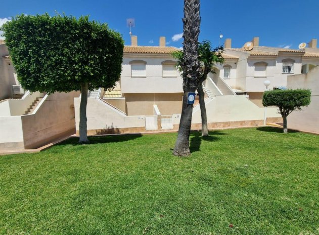 Reventa - Bungalow - Torrevieja - Aguas Nuevas