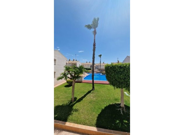 Reventa - Bungalow - Torrevieja - Aguas Nuevas