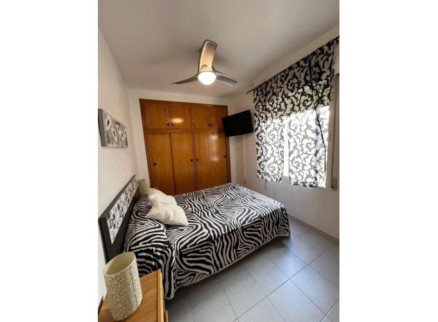 Resale - Apartment / flat - Torrevieja