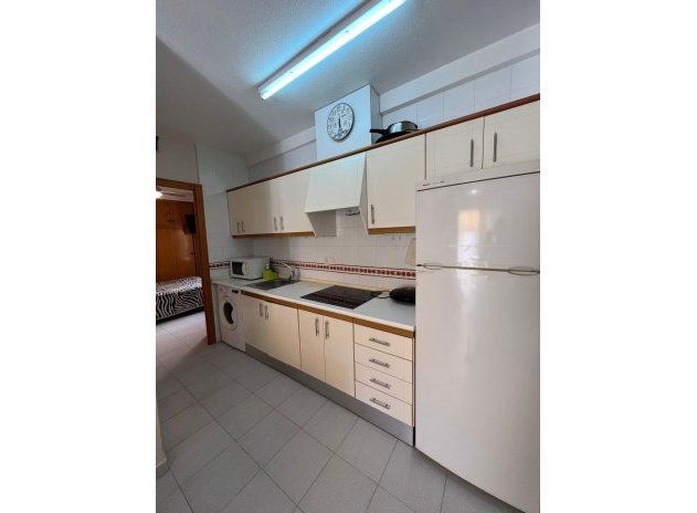 Resale - Apartment / flat - Torrevieja