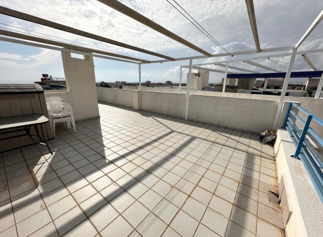 Resale - Apartment / flat - Orihuela Costa - Punta Prima