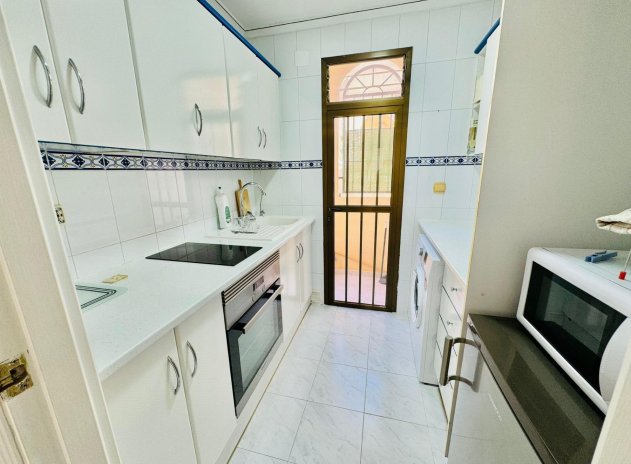 Revente - Appartement - Torrevieja - La Veleta