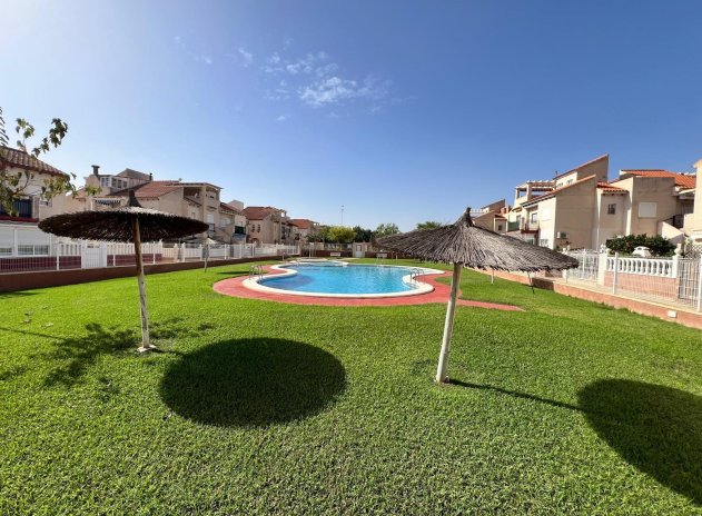 Revente - Bungalow - Orihuela Costa - La Zenia