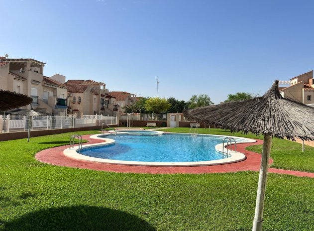 Revente - Bungalow - Orihuela Costa - La Zenia