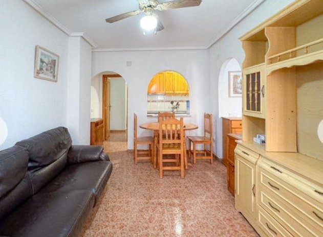 Resale - Apartment / flat - Torrevieja - Center