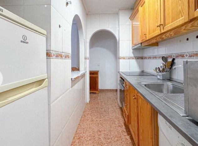 Resale - Apartment / flat - Torrevieja - Center