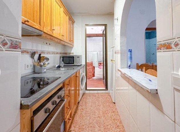 Resale - Apartment / flat - Torrevieja - Center