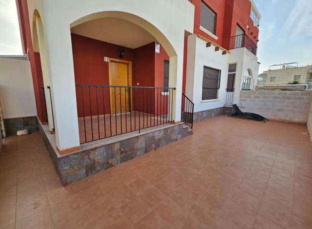 Herverkoop - Terraced house - Torrevieja - Aguas Nuevas