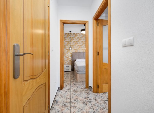 Reventa - Apartamento / piso - Torrevieja - Acequion