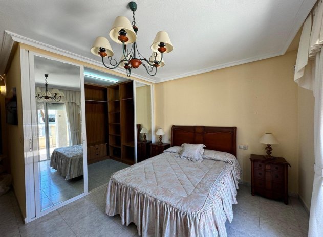 Herverkoop - Appartement / flat - Torrevieja - Center