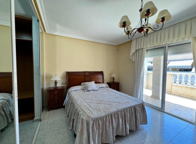 Herverkoop - Appartement / flat - Torrevieja - Center