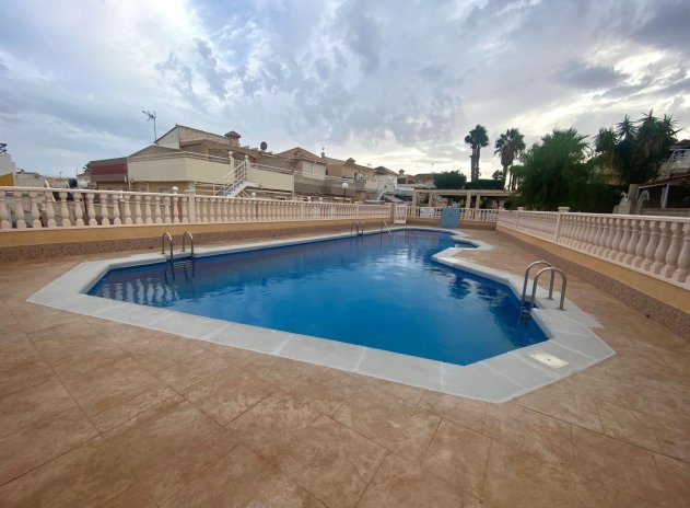 Wiederverkauf - Bungalow - Torrevieja - Los Altos