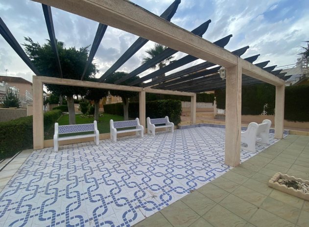 Wiederverkauf - Bungalow - Torrevieja - Los Altos