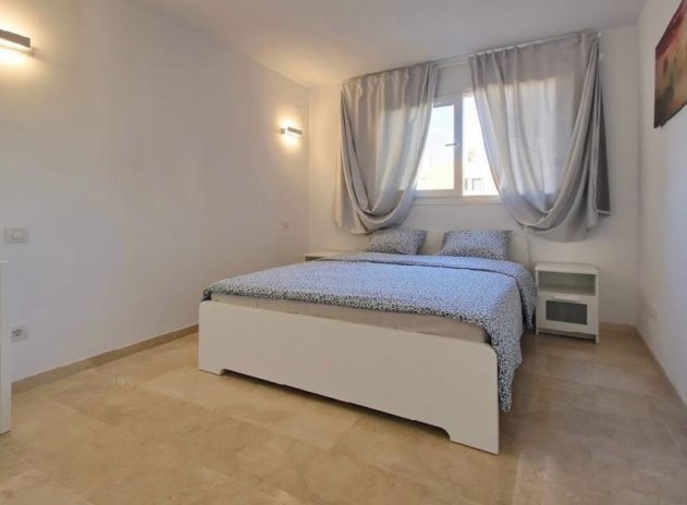 Wiederverkauf - Wohnung - Torrevieja - Punta Prima