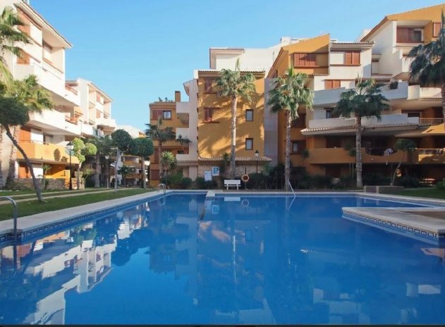 Wiederverkauf - Wohnung - Torrevieja - Punta Prima