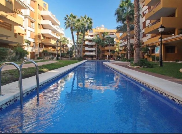 Wiederverkauf - Wohnung - Torrevieja - Punta Prima