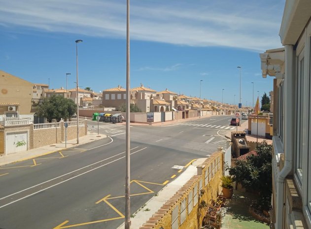 Herverkoop - Bungalow - Torrevieja - Calas blanca