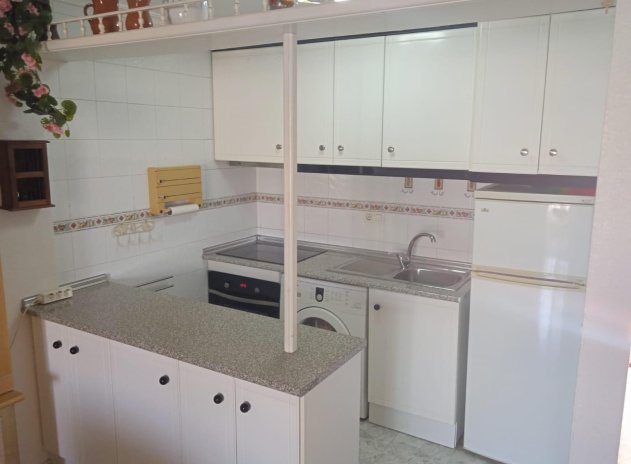 Herverkoop - Bungalow - Torrevieja - Calas blanca