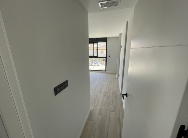 Reventa - Apartamento / piso - Pilar de la Horadada