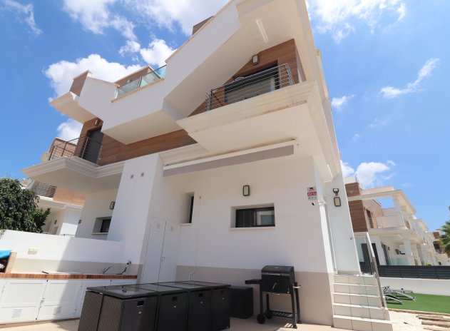 Resale - Semi Detached Villa - Ciudad Quesada - La Laguna