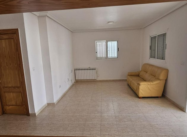 Resale - Apartment / flat - Orihuela Costa - Punta Prima