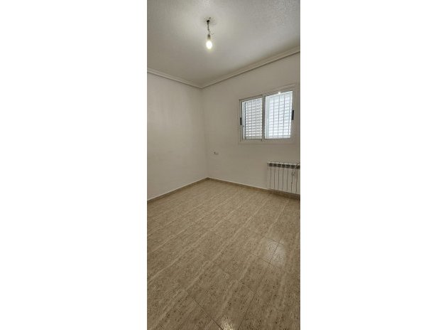 Resale - Apartment / flat - Orihuela Costa - Punta Prima