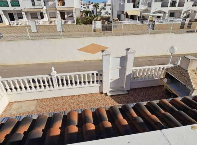 Resale - Apartment / flat - Orihuela Costa - Punta Prima