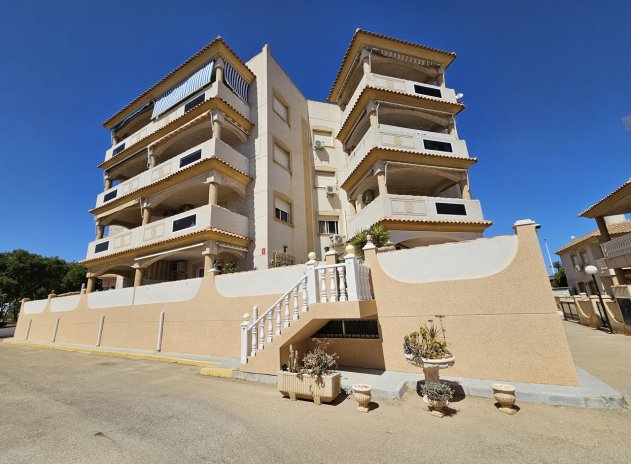 Herverkoop - Appartement / flat - La Zenia