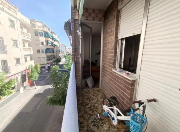 Reventa - Apartamento / piso - Torrevieja