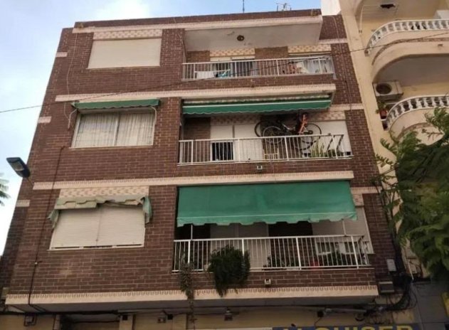 Reventa - Apartamento / piso - Torrevieja