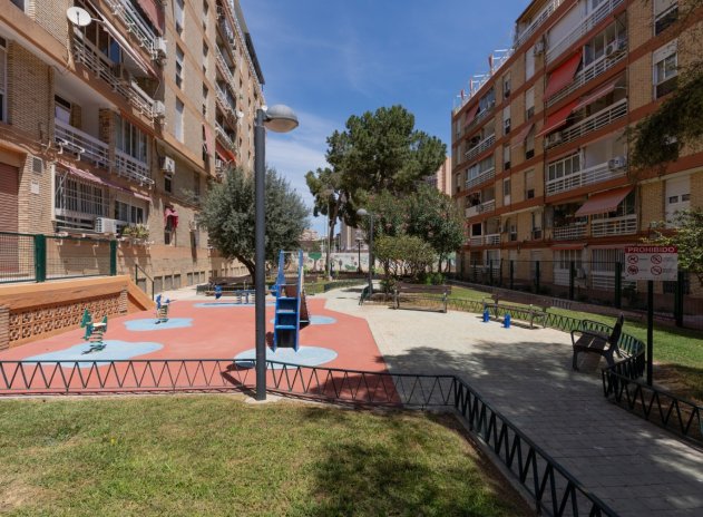 Wiederverkauf - Wohnung - Alicante - Alipark