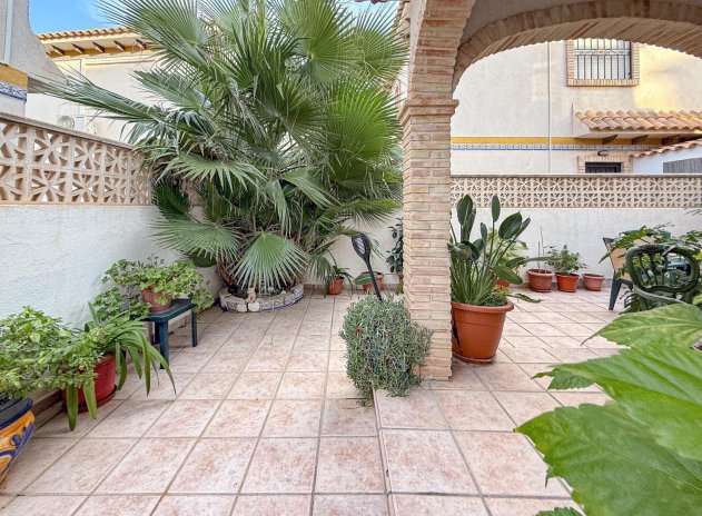 Herverkoop - Villa - Torrevieja - Las calas