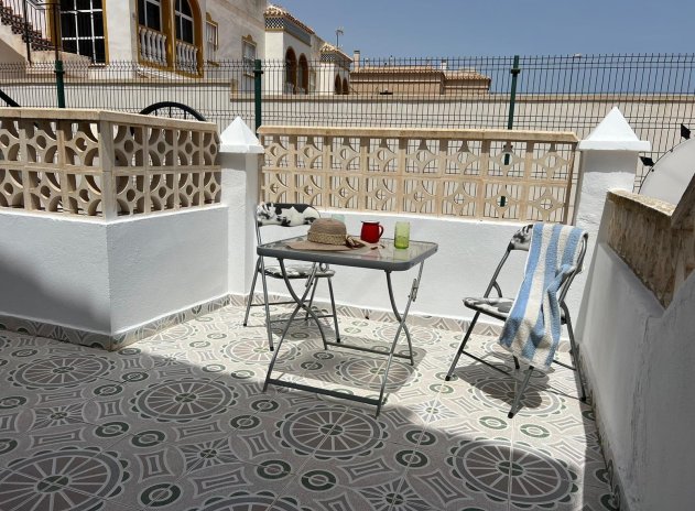 Reventa - Bungalow - Torrevieja - Aguas Nuevas