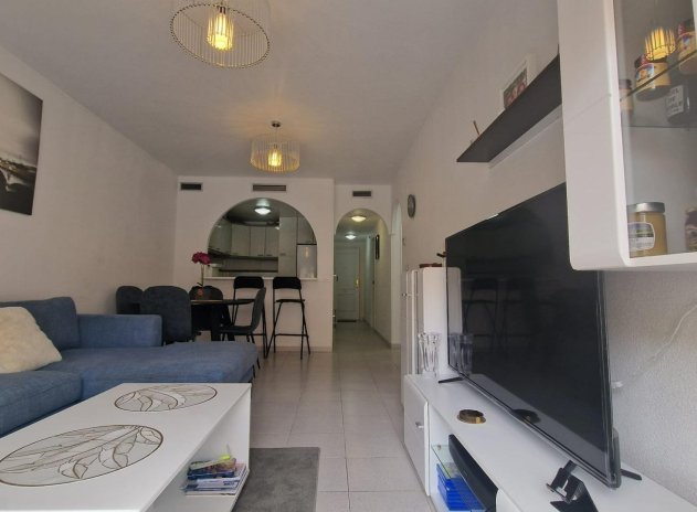 Resale - Apartment / flat - Torrevieja - Center