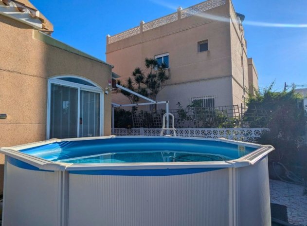 Herverkoop - Quad House - San Miguel de Salinas