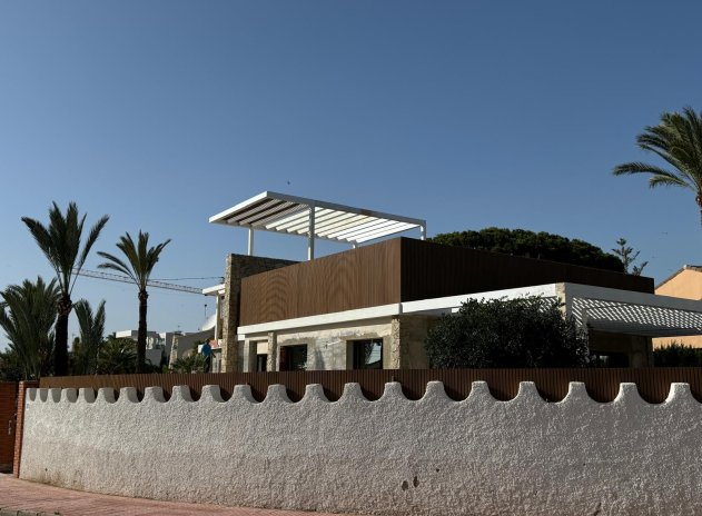 Herverkoop - Villa - El Campello