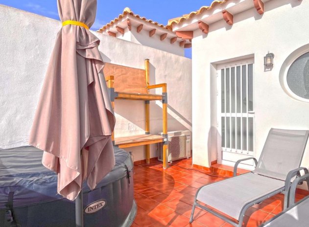 Herverkoop - Town House - Orihuela Costa - Punta Prima