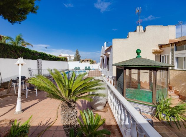 Herverkoop - Villa - Torrevieja - La Siesta - El Salado - Torreta