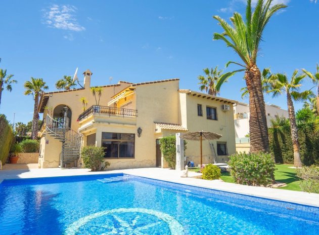 Wiederverkauf - Villa - Orihuela Costa - Villamartín