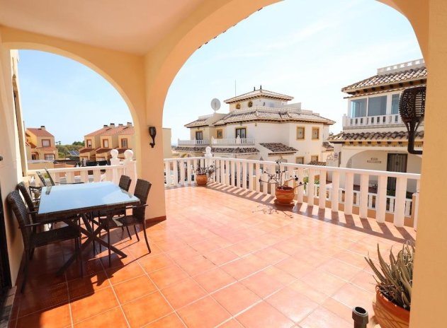 Herverkoop - Terraced house - Orihuela Costa - Montezenia